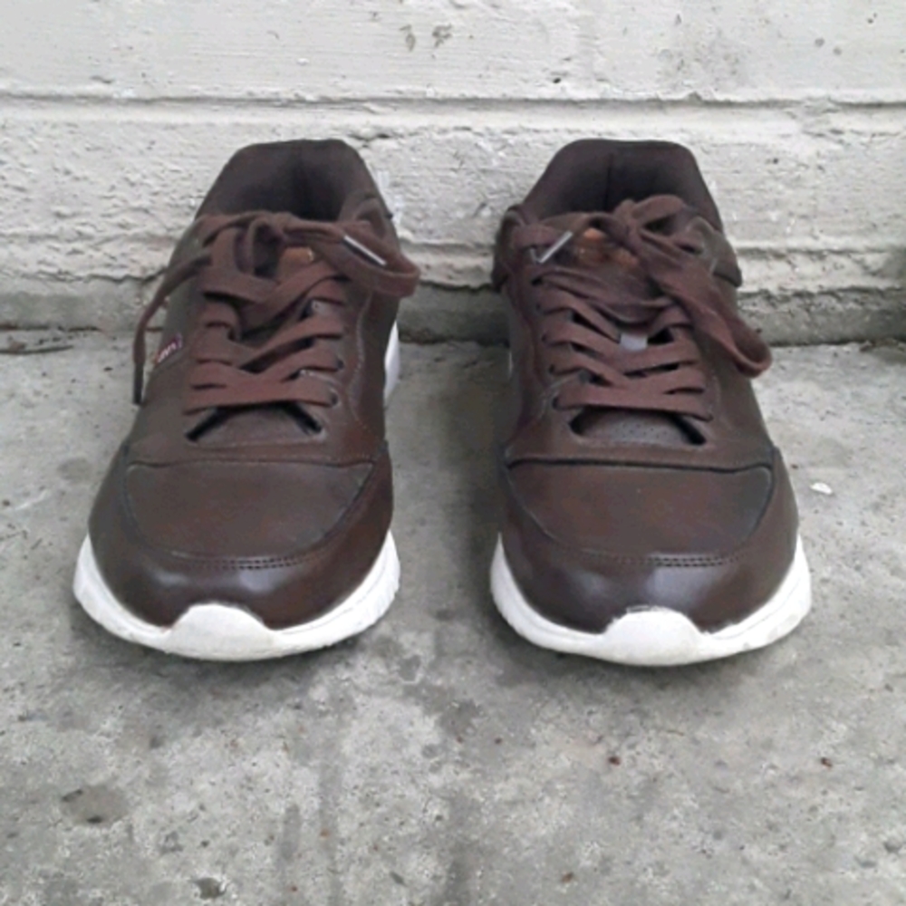 Levis sneakers